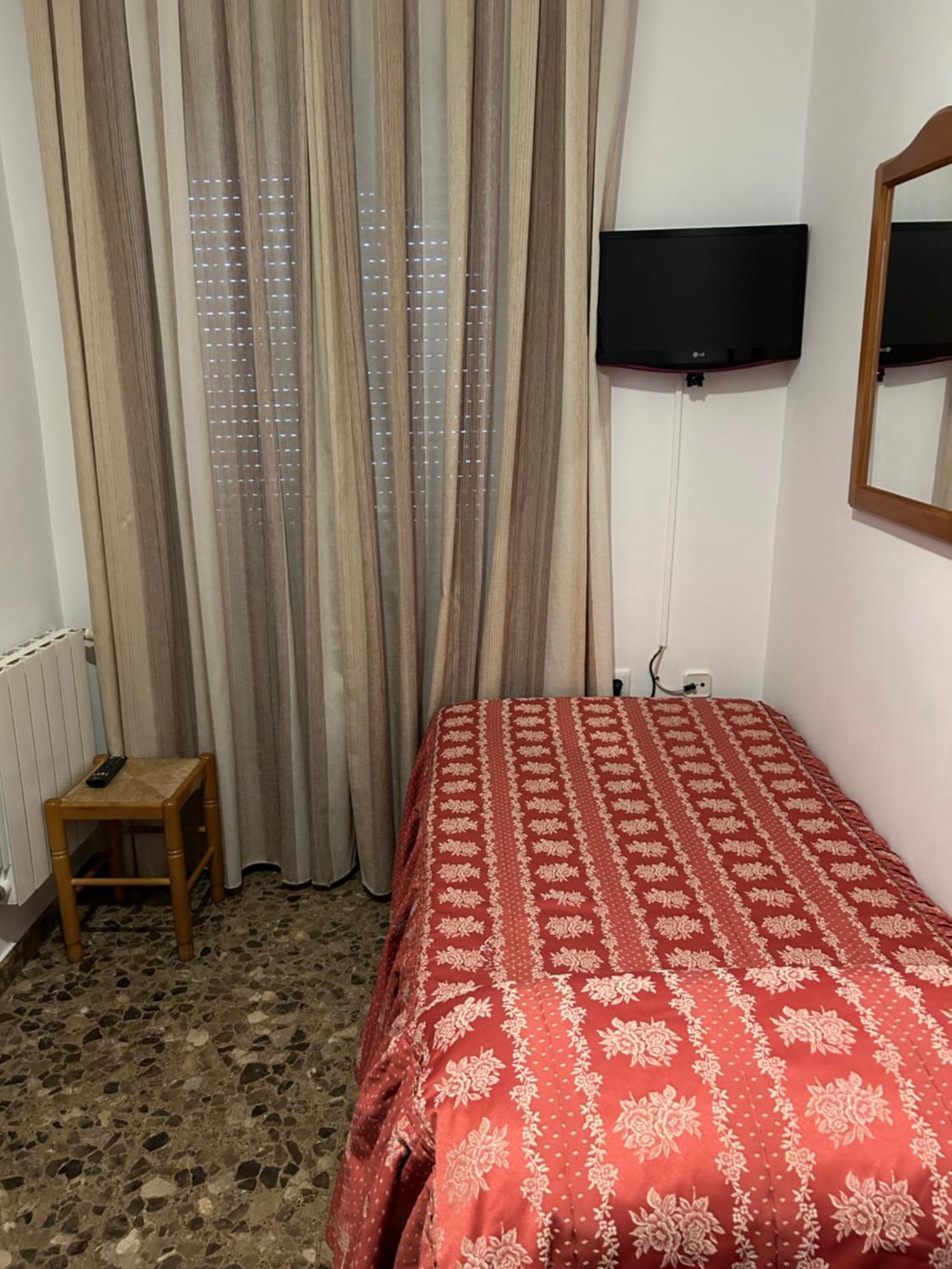Labella - Hostal Rural Restaurante Ла Калаора Екстериор снимка