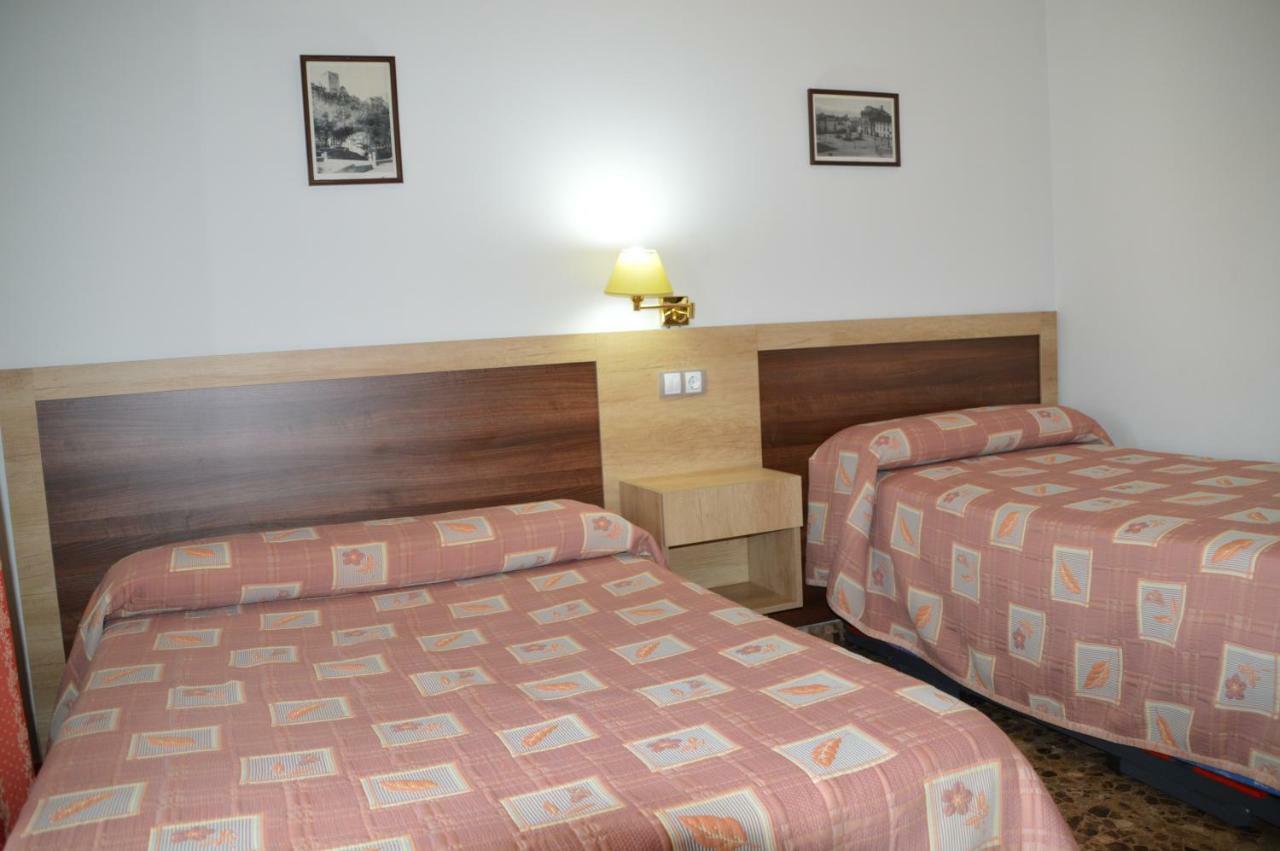 Labella - Hostal Rural Restaurante Ла Калаора Екстериор снимка